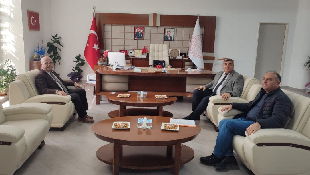 İl Genel Meclis Başkanı Burhanettin Çoban, İl Milli Eğitim Müdürümüz Miraç Sünnetci'yi Makamında Ziyaret Etti...