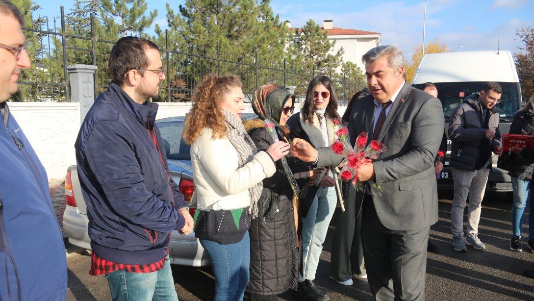 Öğretmenliğin Baharındaki Aday Öğretmenlerimize Afyonkarahisar'ımız Tanıtıldı...